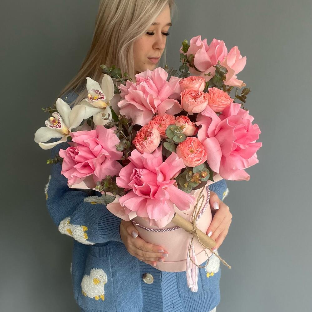 Цветы в коробке